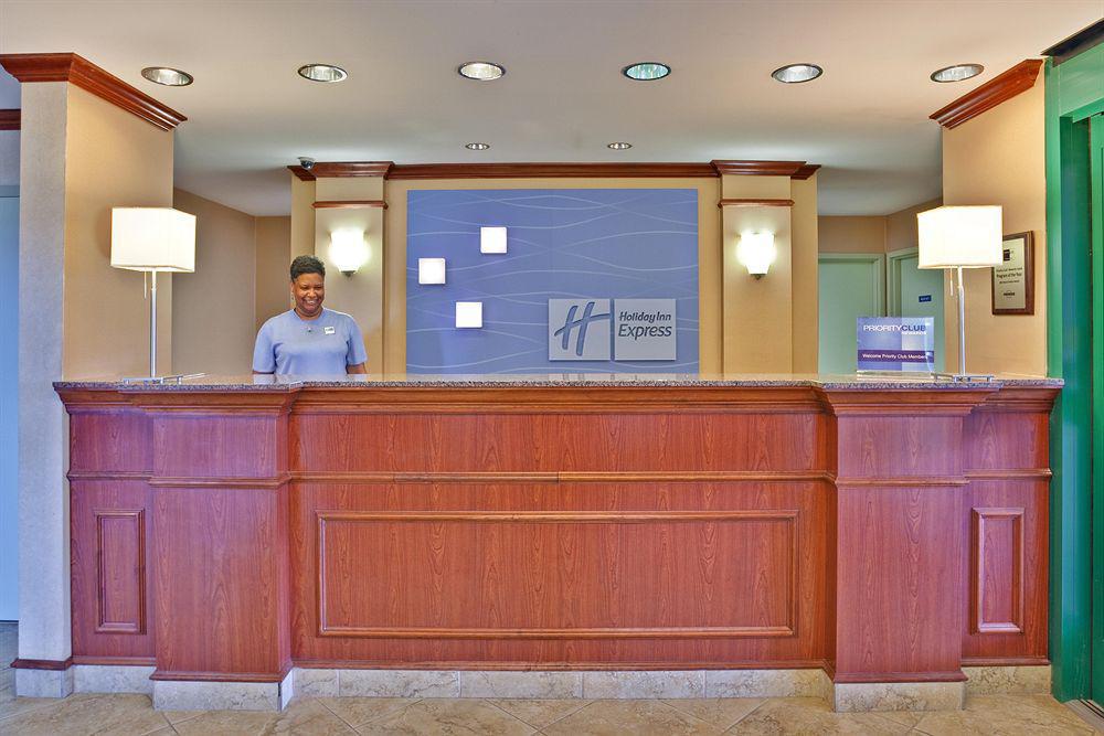 Holiday Inn Express Hotel & Suites Olive Branch By Ihg Interieur foto