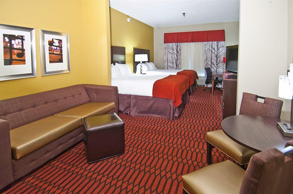 Holiday Inn Express Hotel & Suites Olive Branch By Ihg Buitenkant foto