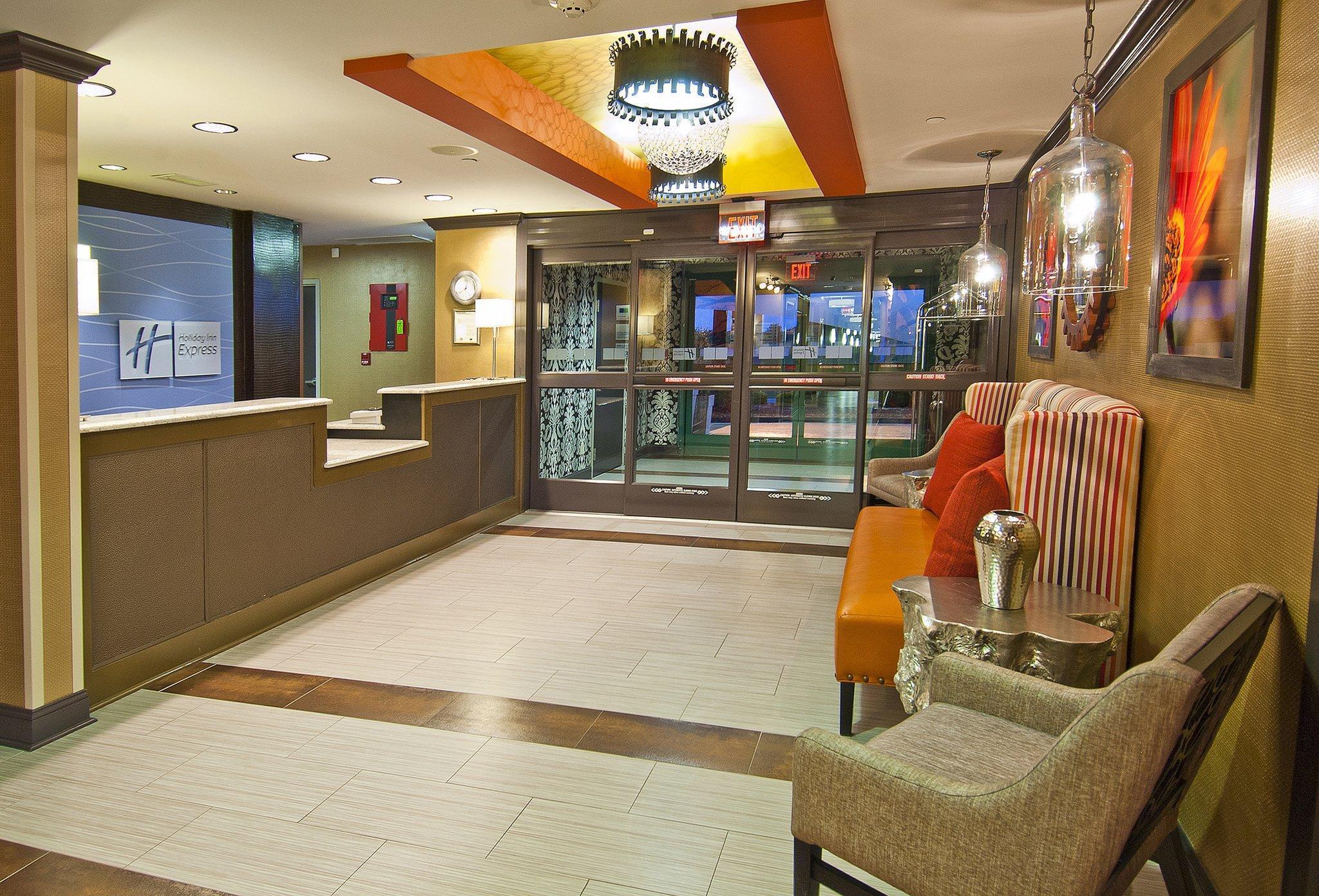Holiday Inn Express Hotel & Suites Olive Branch By Ihg Buitenkant foto